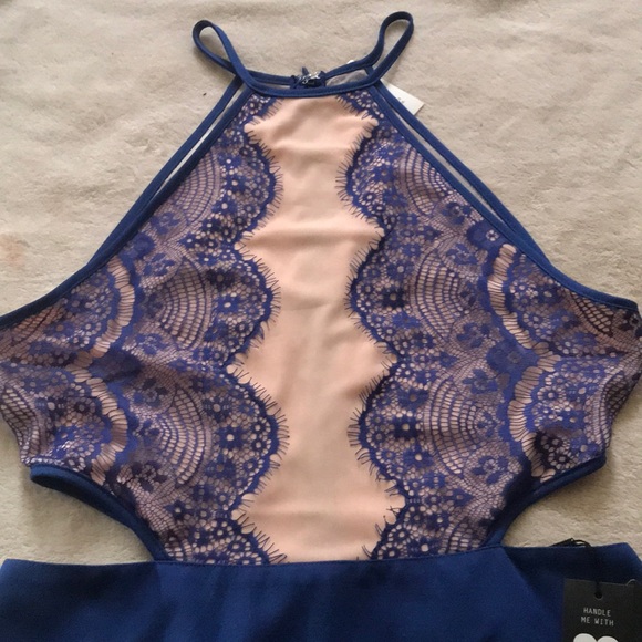 Cobalt Lace Dress - Picture 2 of 4